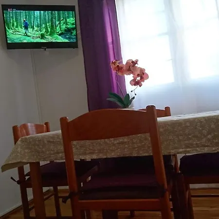 Sunrise Apartment